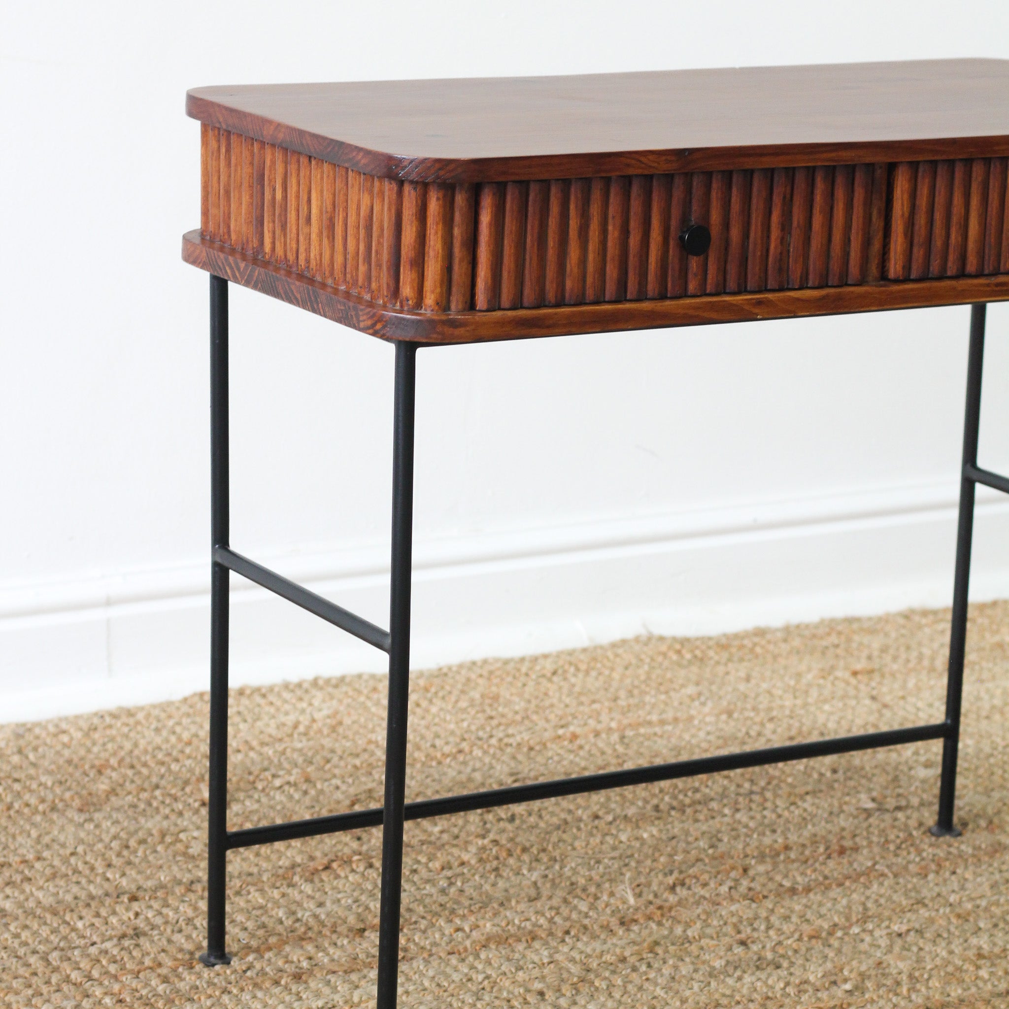 NIMA DESK BOMO PINE