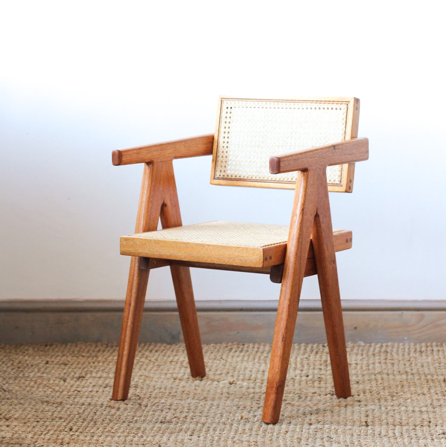 AYETTE DINING CHAIR BOMO