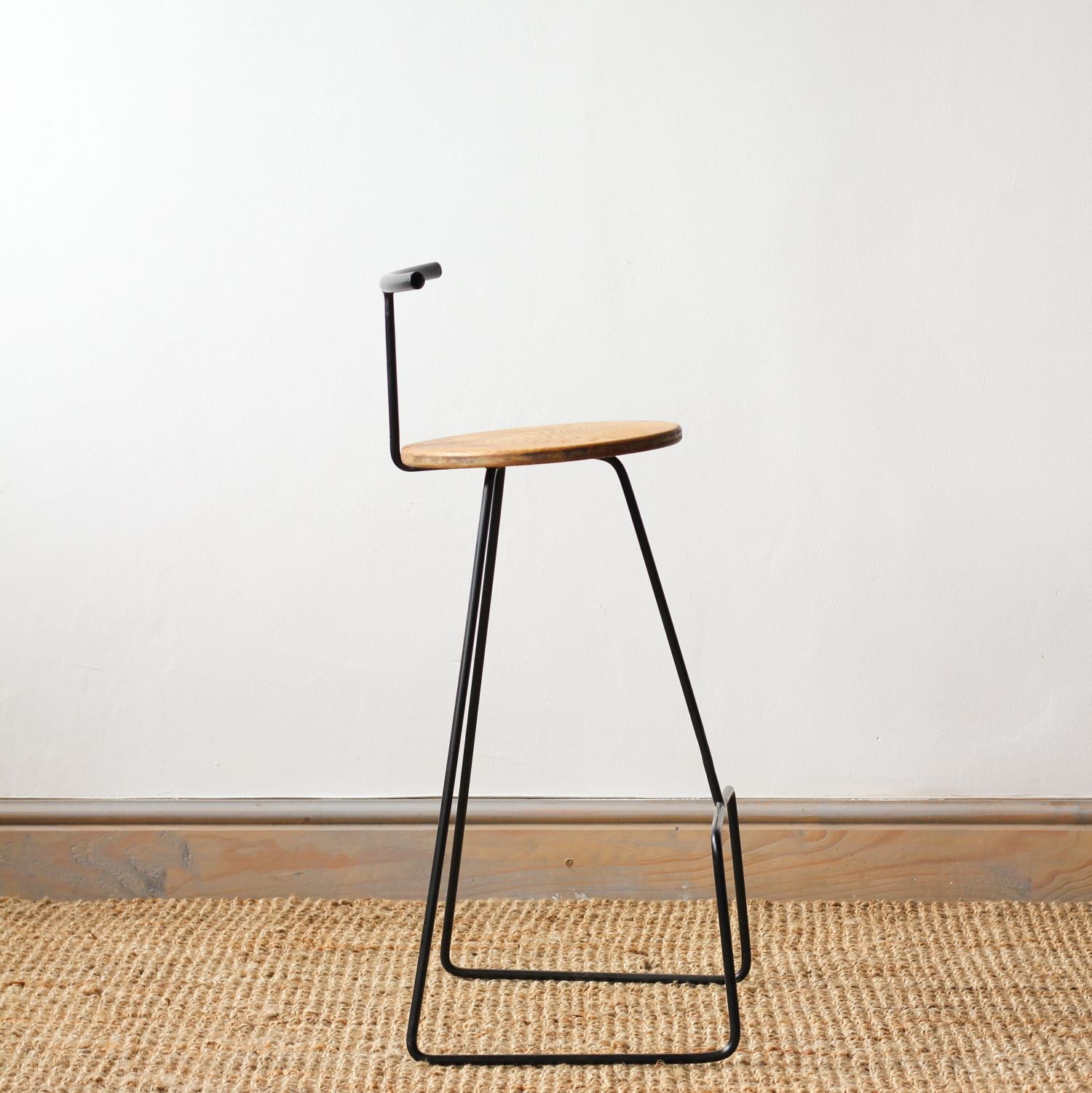 Lungile bar stool