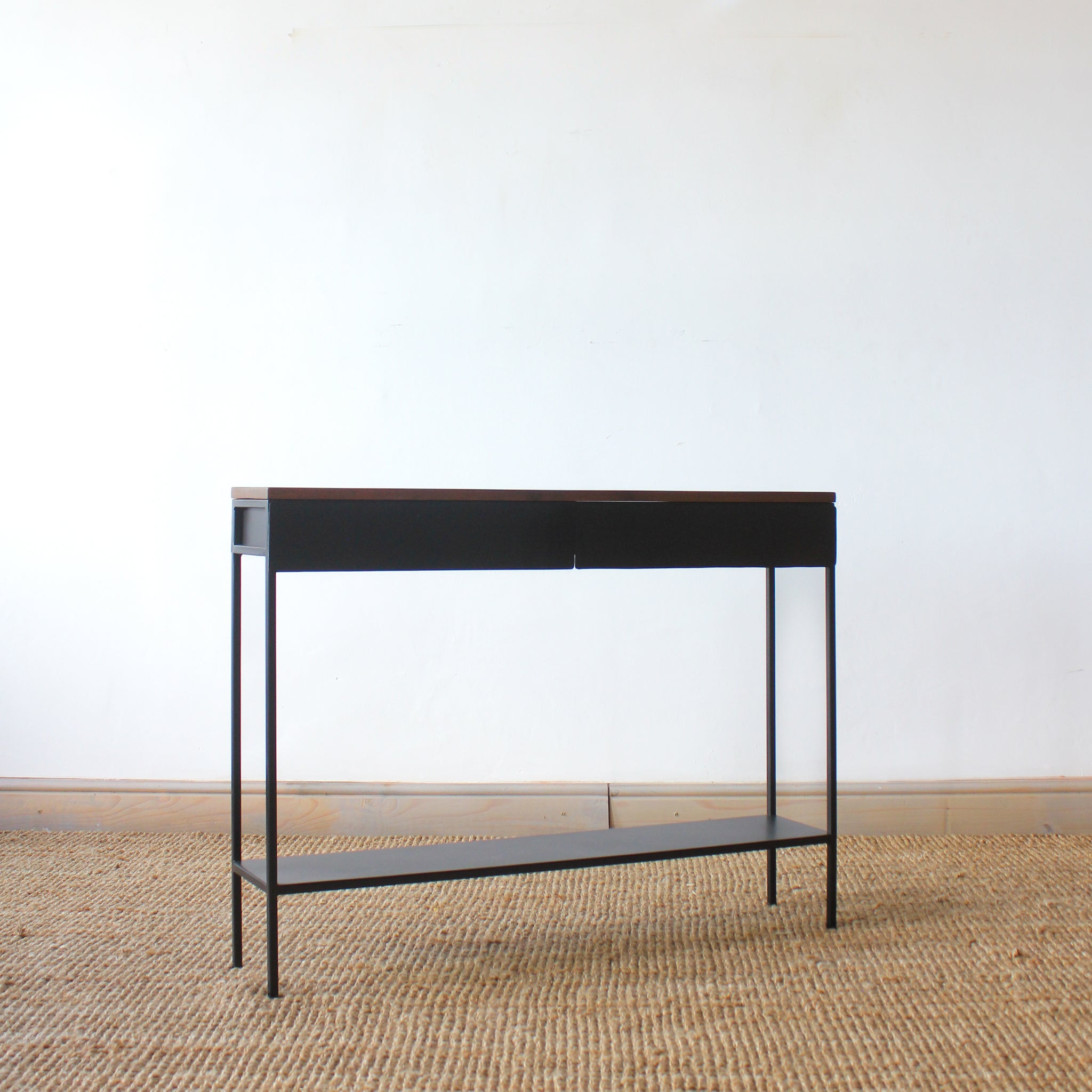 Malo console table