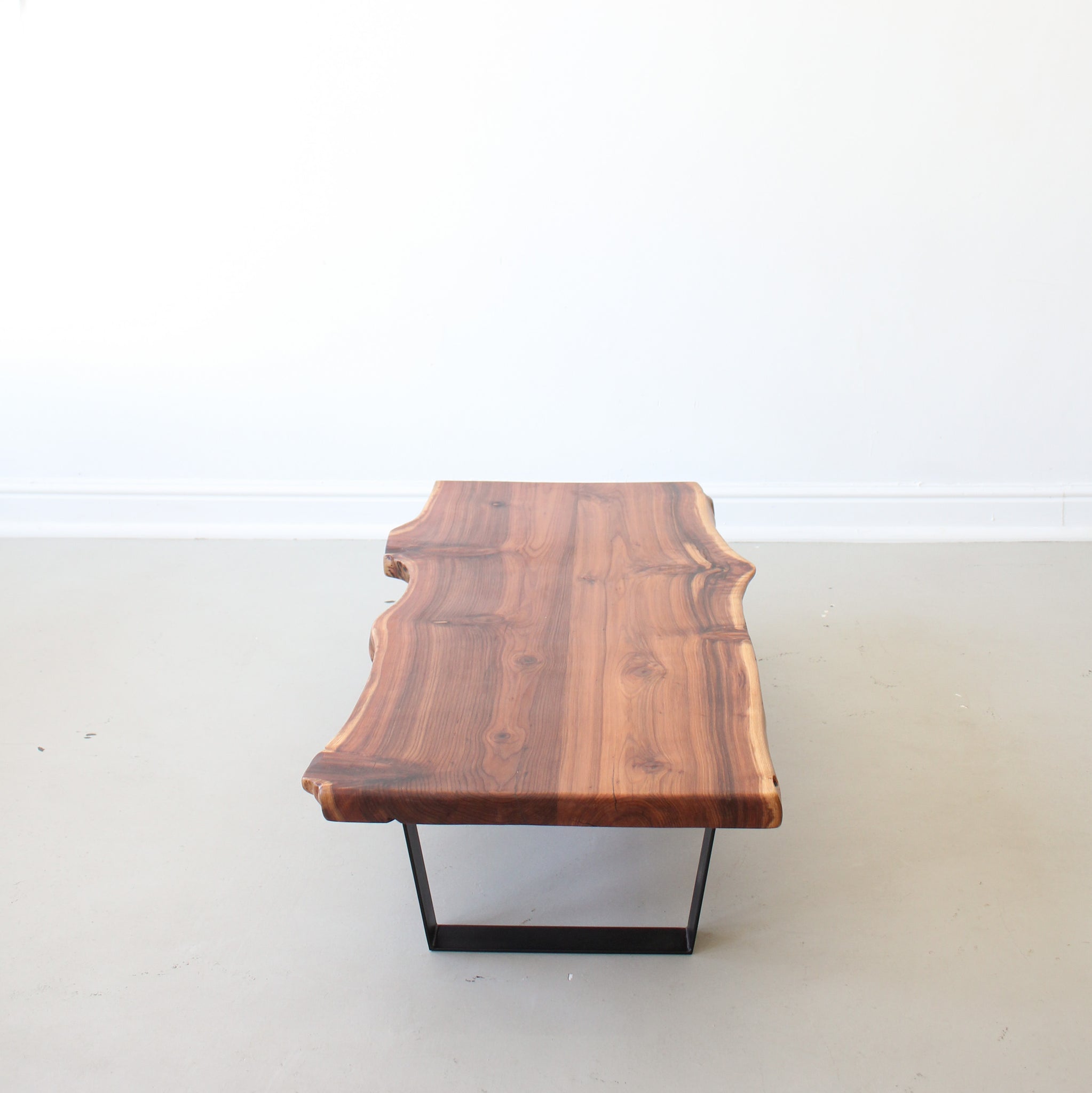 BOMO ROSETTA LIVE EDGE COFFEE TABLE